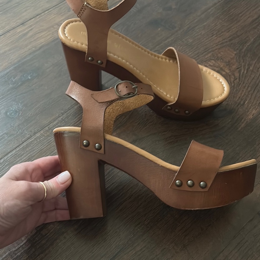 Brown Platform Sandals